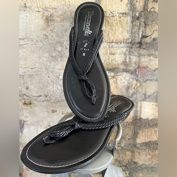 Toscanella Shoes - Black Braided Strap Sandals
